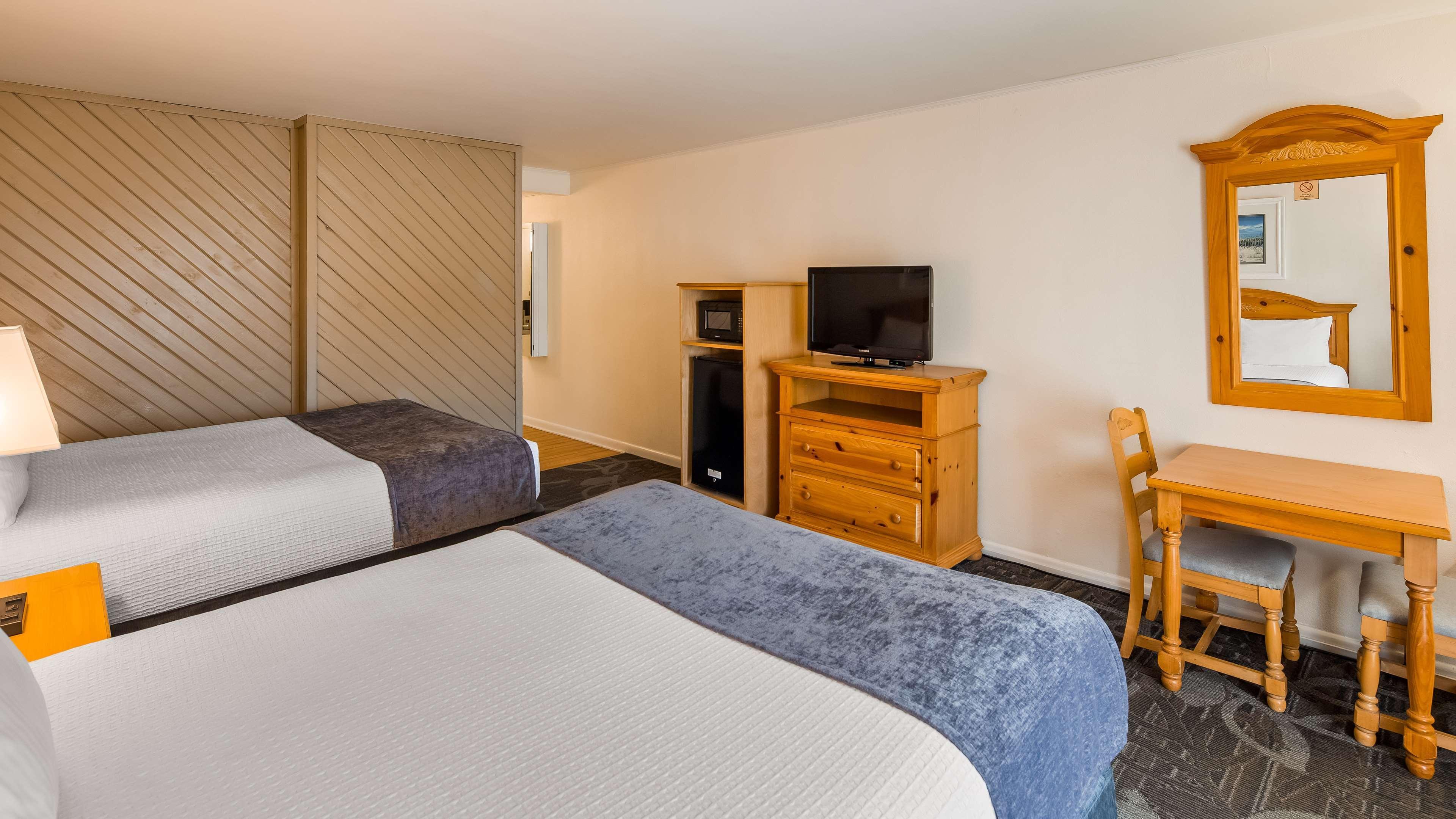 Best Western Chincoteague Island Bagian luar foto
