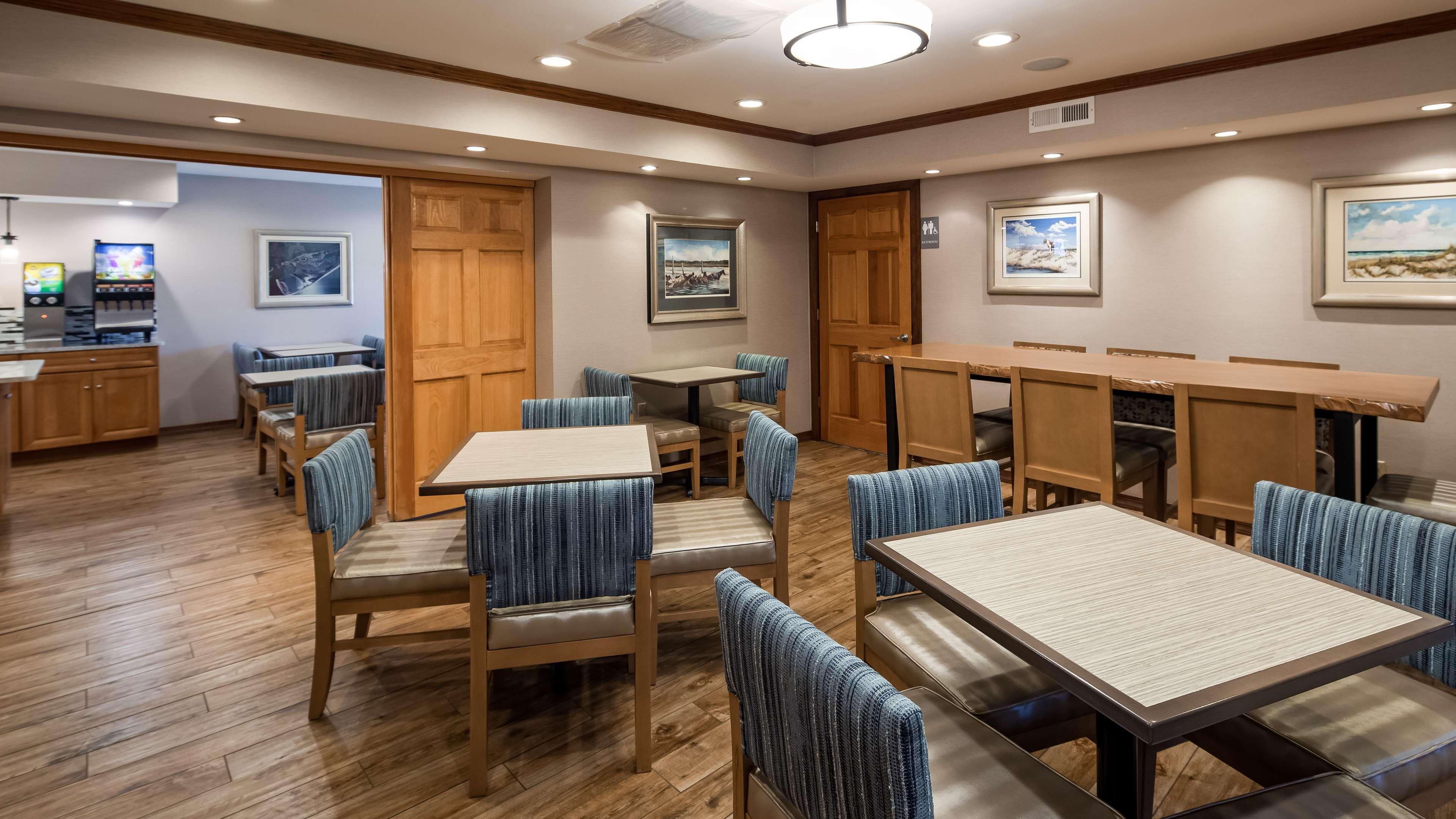 Best Western Chincoteague Island Bagian luar foto