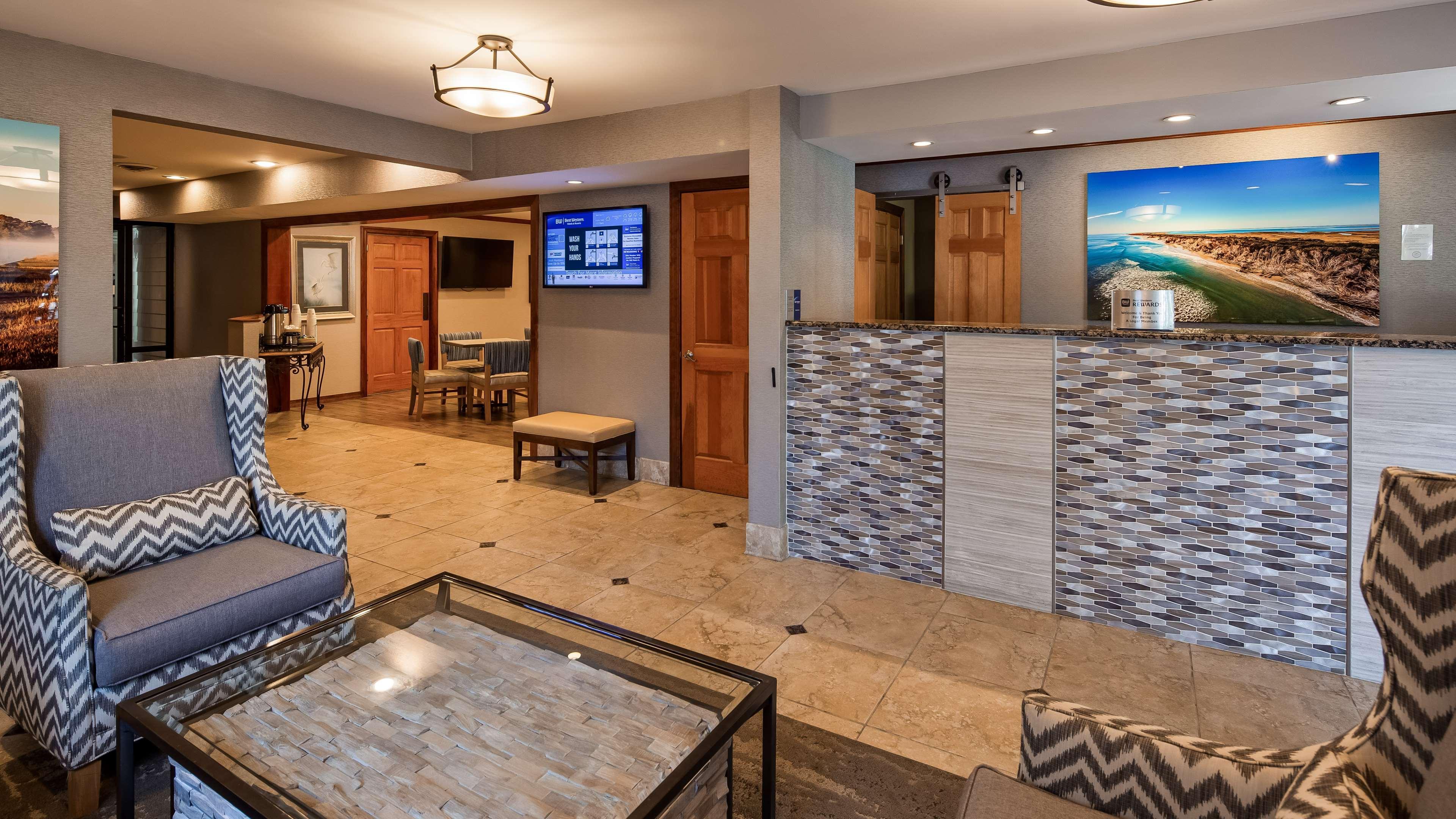 Best Western Chincoteague Island Bagian luar foto